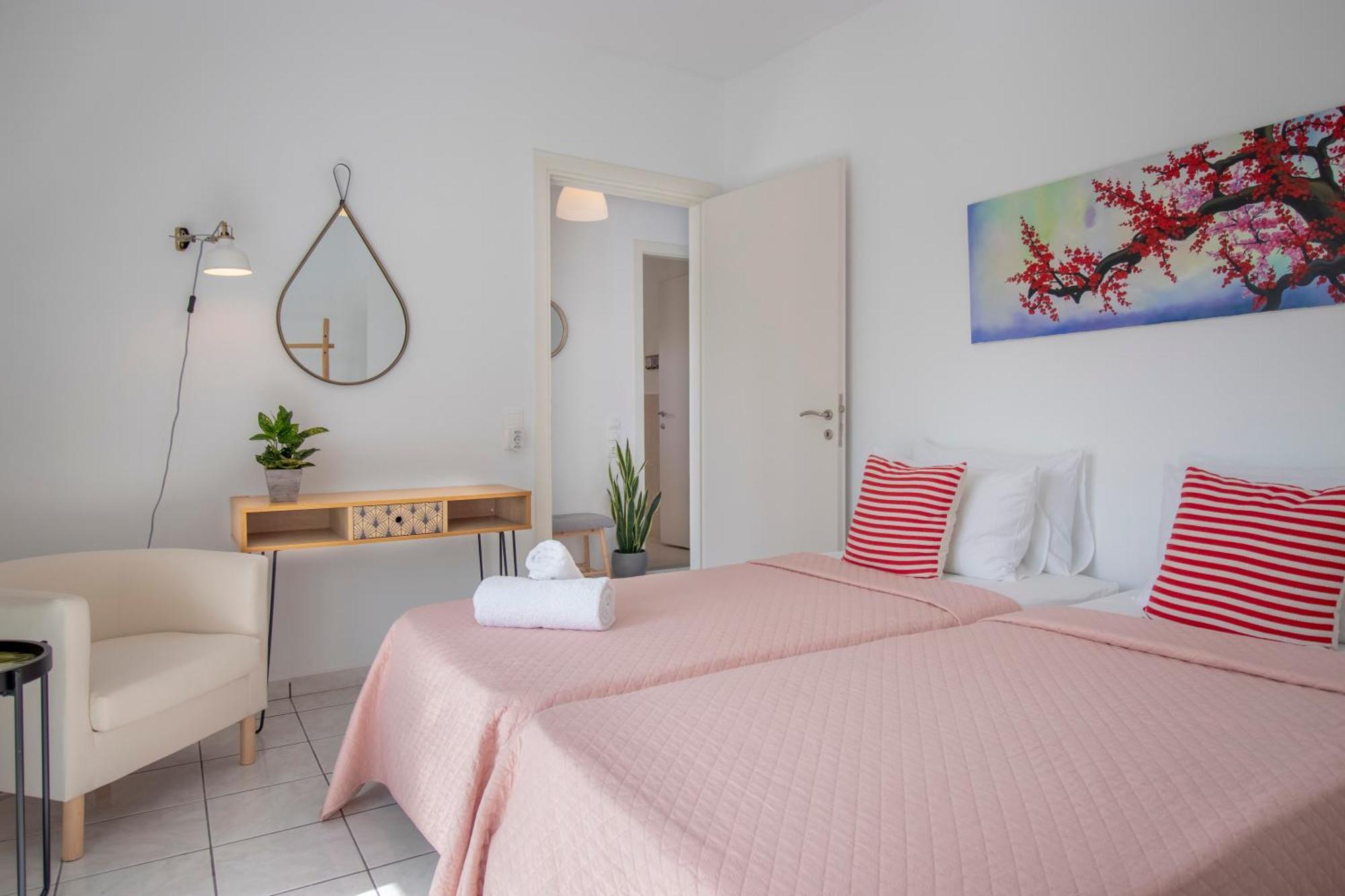 Babilia Central Appartment Suites Limenas Hersonisou Hersonissos  Exterior photo
